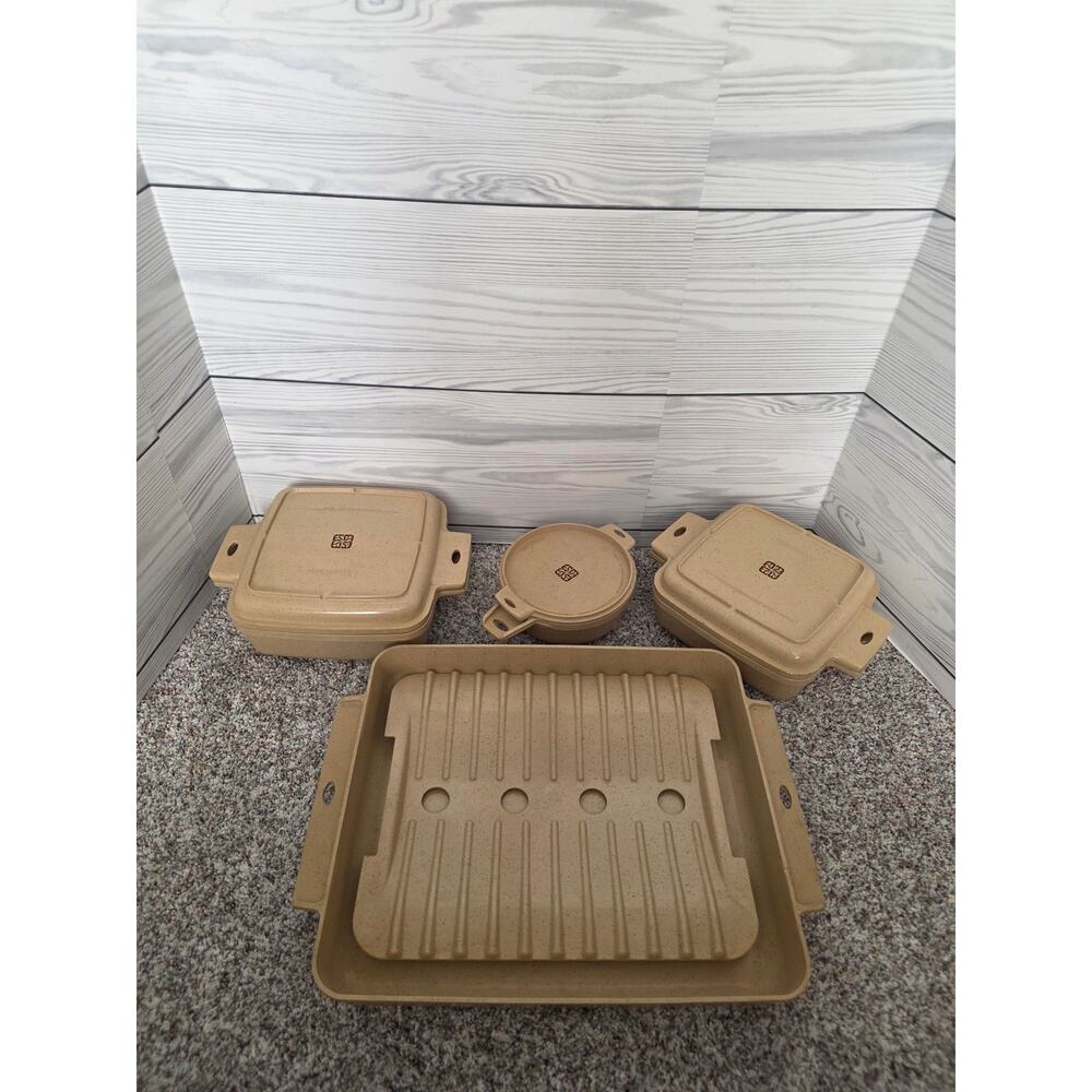 Littonware 8-Piece Microwave/Oven Cookware 3 Pans with Lids and Roasting Pan